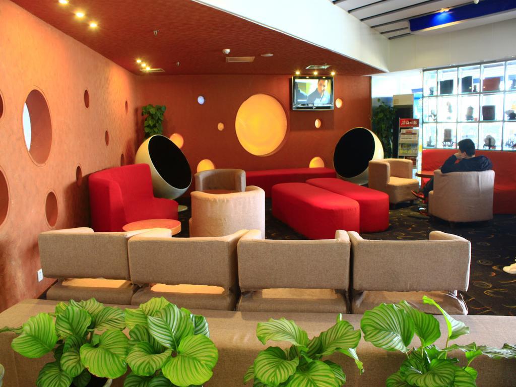 Holiday Inn Express Tianjin Binhai Eksteriør billede