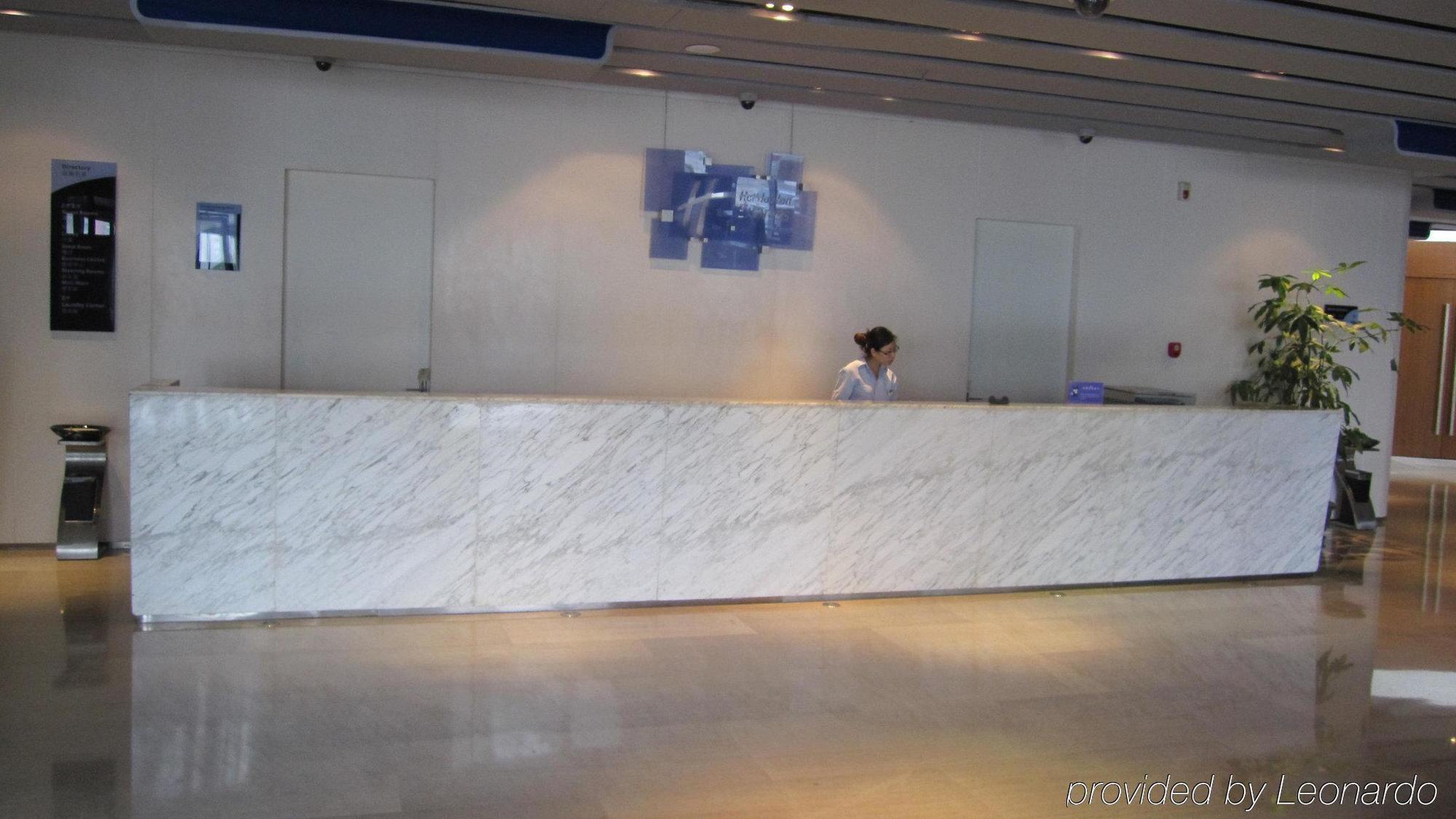 Holiday Inn Express Tianjin Binhai Eksteriør billede