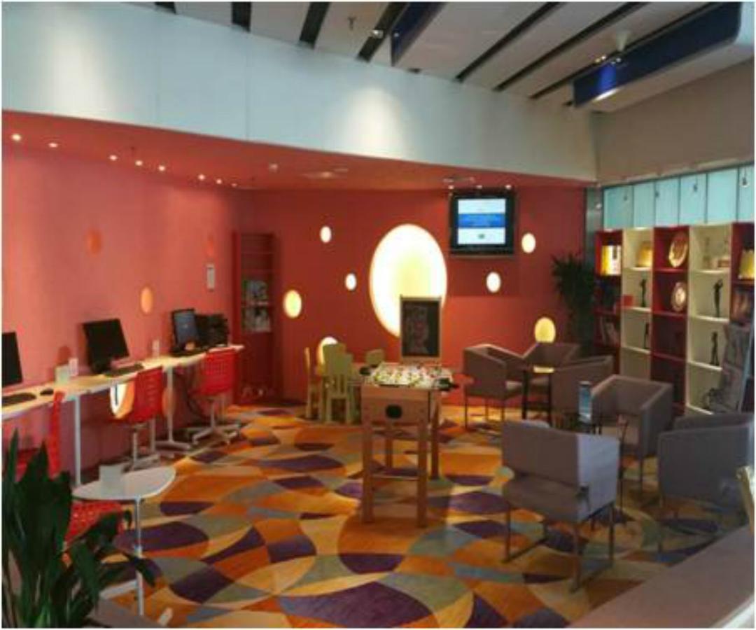 Holiday Inn Express Tianjin Binhai Eksteriør billede